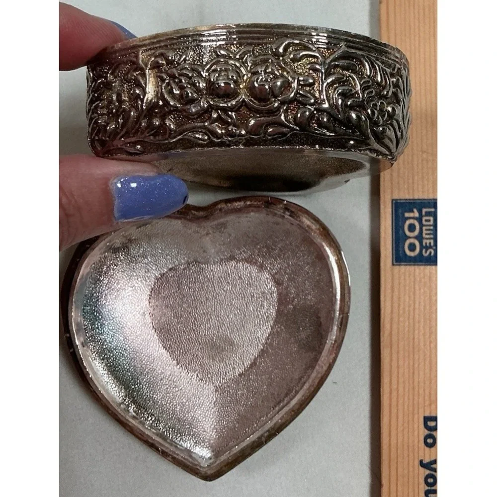 VTG Ornate Heart Shaped Jewelry Trinket Box Silver Tone Blue Velvet Lined 3.25